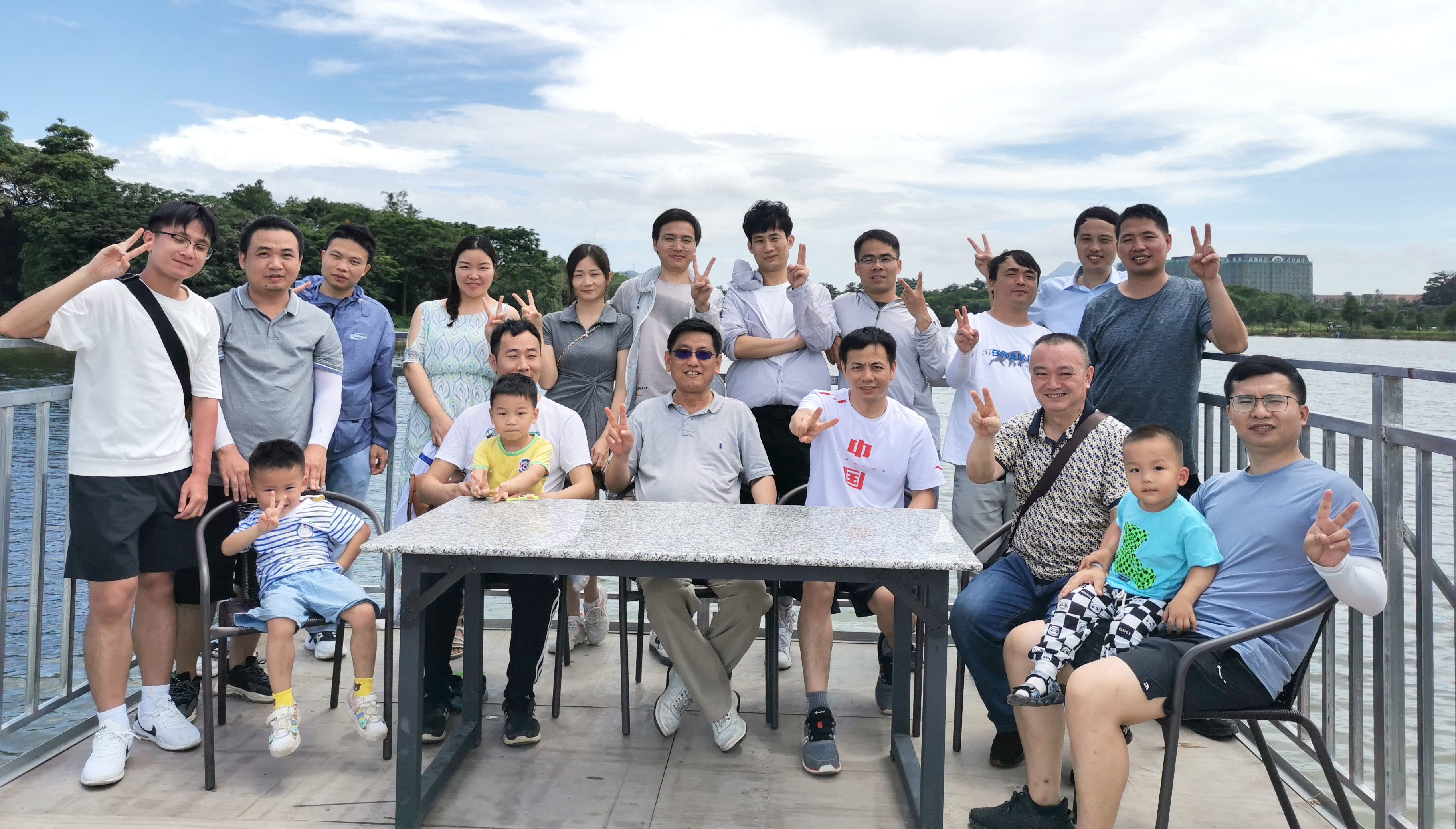 2022年5月钓趣横生·欢乐无限——公海科技组织员工垂钓团建活动     2022年5月29日
